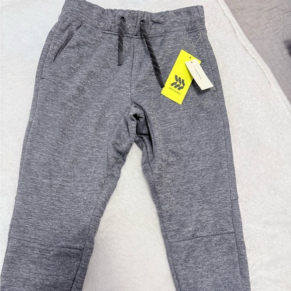 All in Motion Heather Gray Kids Sweatpants - Picture 1 of 5